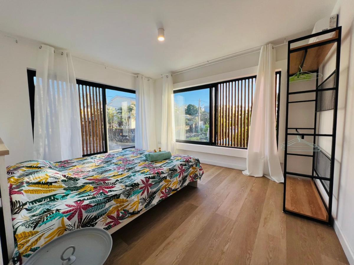 אלביון Into The Sea - Modern Home Close To The Beach מראה חיצוני תמונה