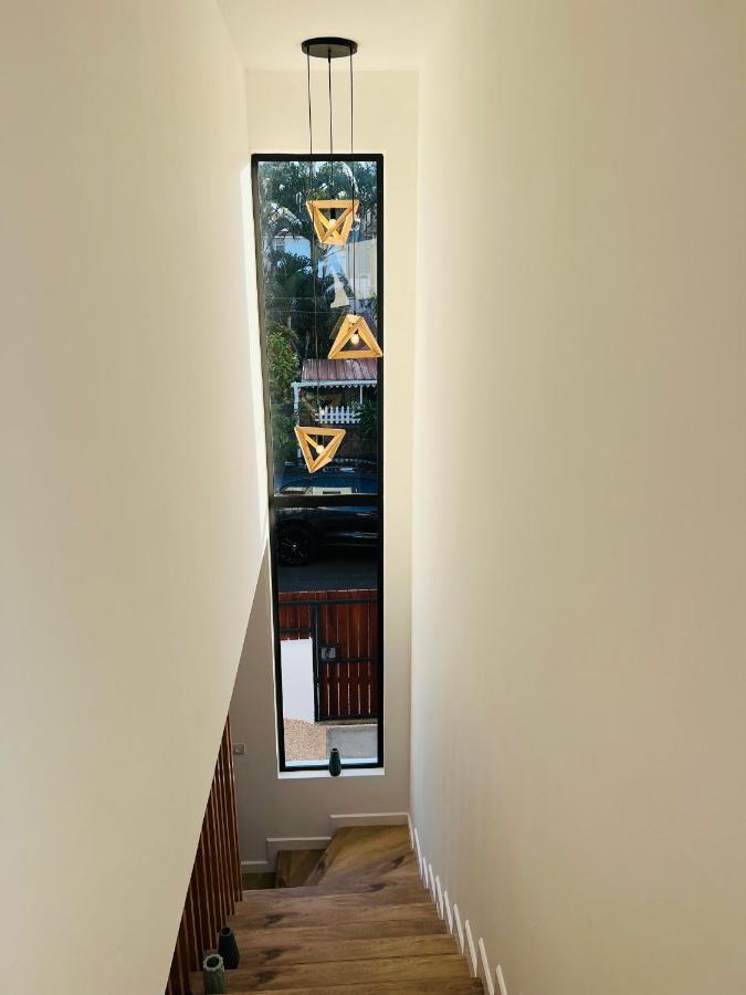 אלביון Into The Sea - Modern Home Close To The Beach מראה חיצוני תמונה