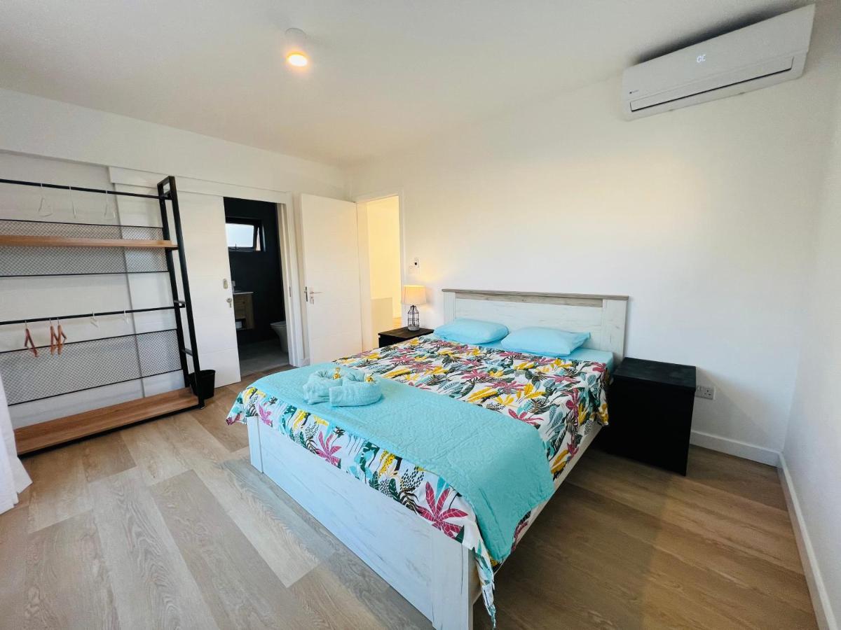 אלביון Into The Sea - Modern Home Close To The Beach מראה חיצוני תמונה