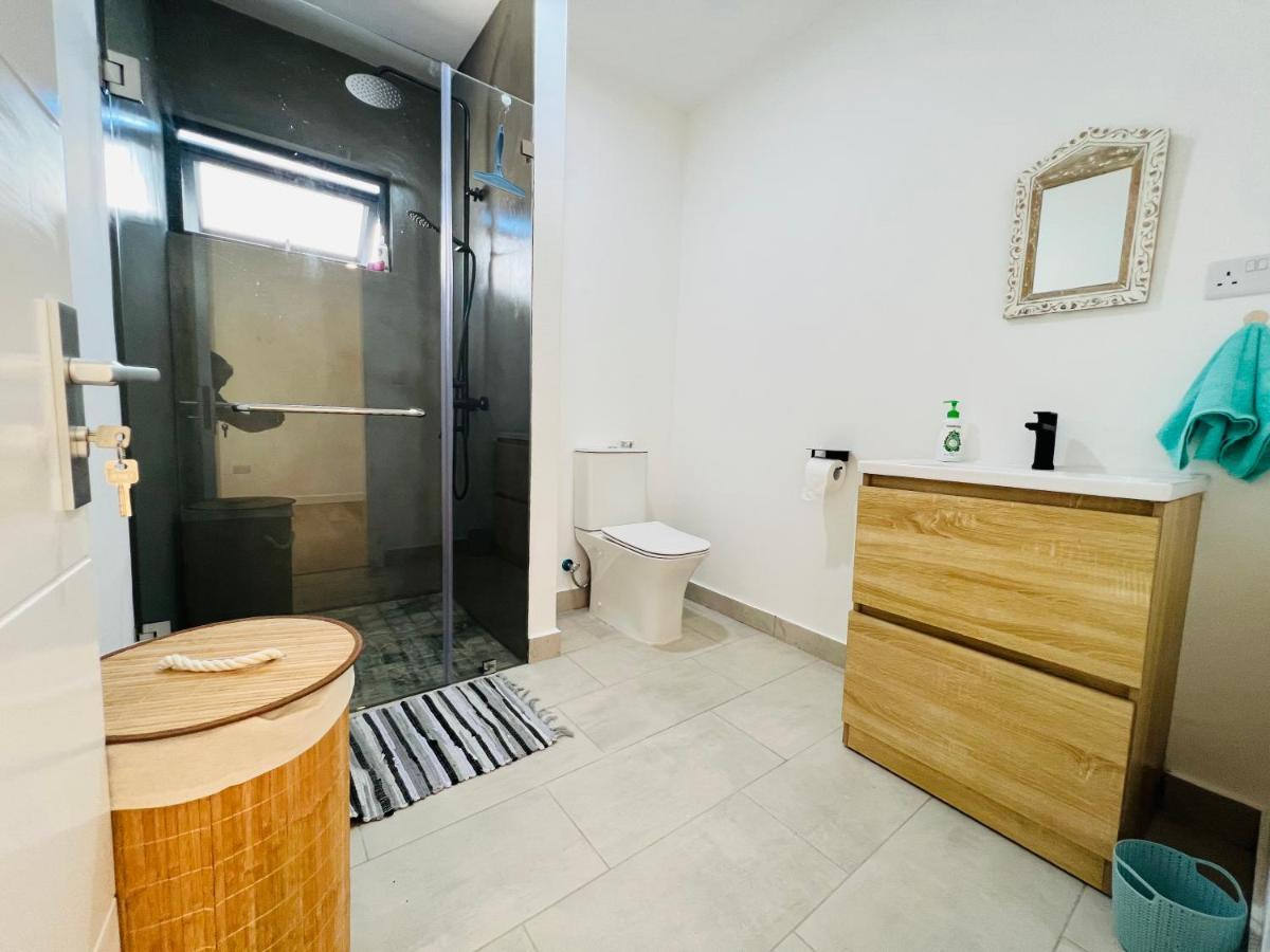 אלביון Into The Sea - Modern Home Close To The Beach מראה חיצוני תמונה