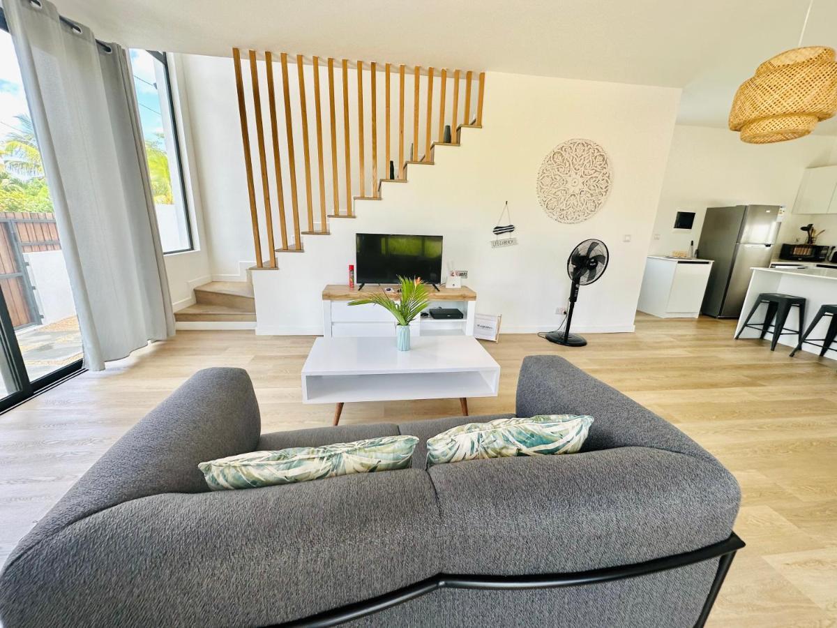אלביון Into The Sea - Modern Home Close To The Beach מראה חיצוני תמונה
