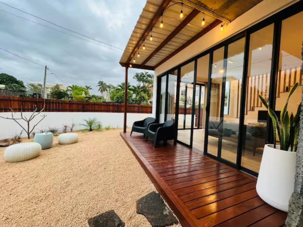 אלביון Into The Sea - Modern Home Close To The Beach מראה חיצוני תמונה